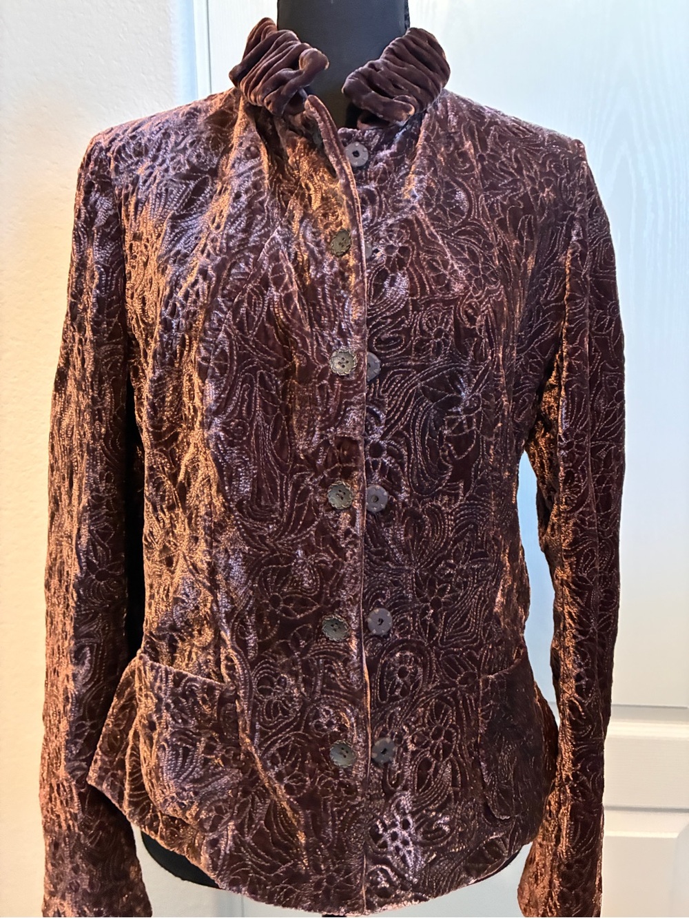 Reversible Elie Tahari Plum Velvet Textured Button Jacket